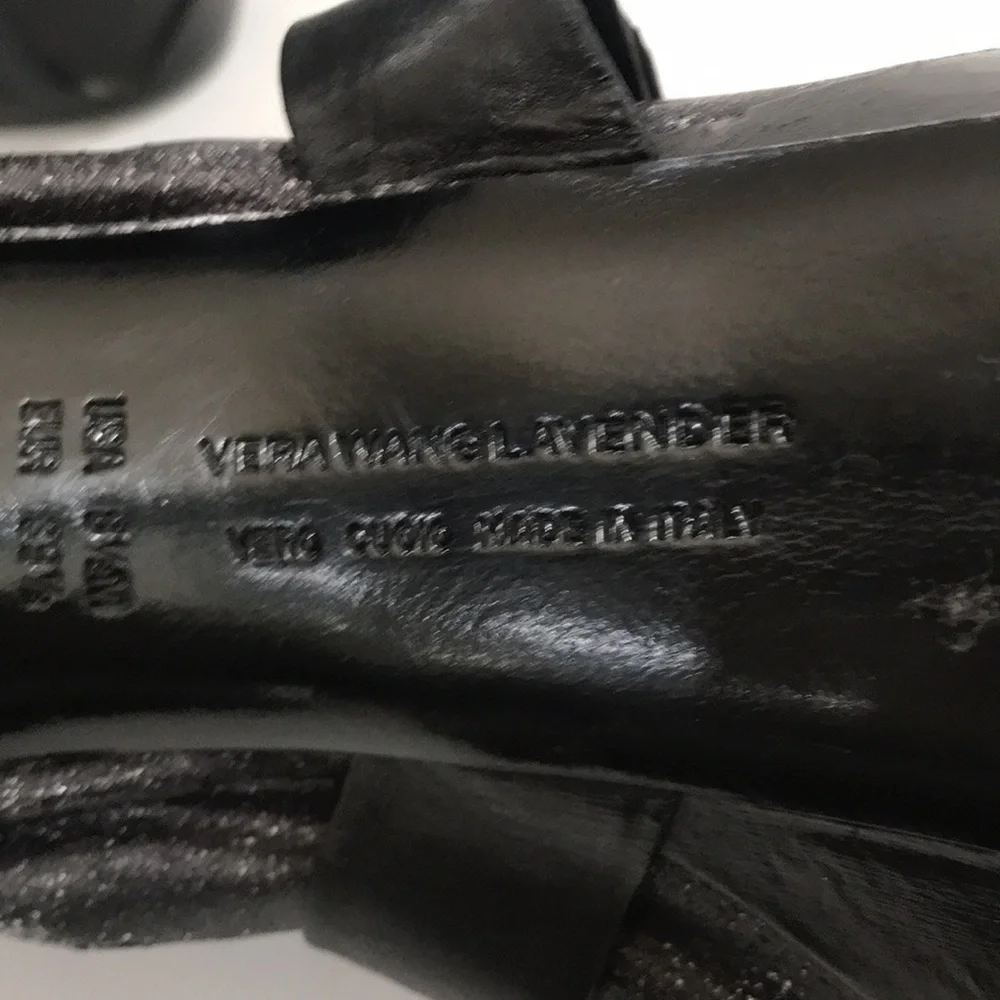 Vera Wang lavender platform Beuti leather black strap size 8.5 M